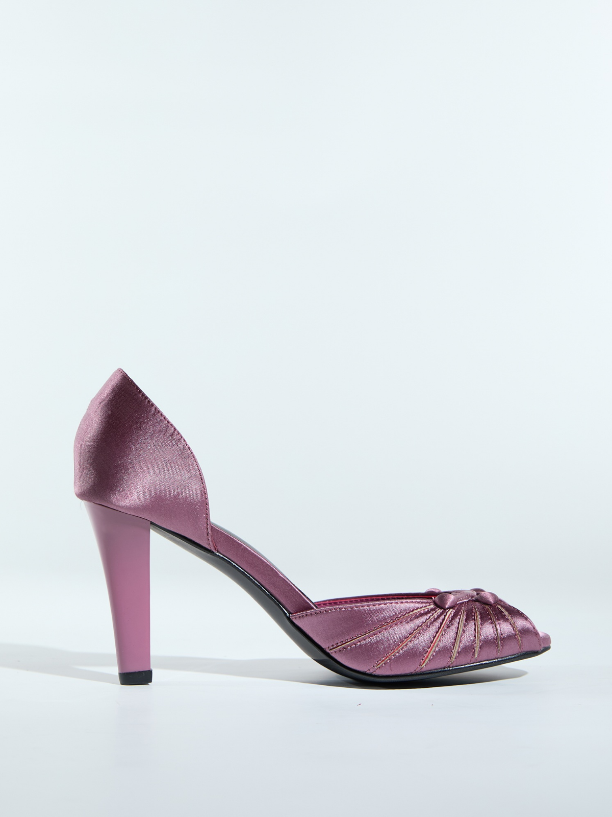 Lootah Peep Toe Sandals