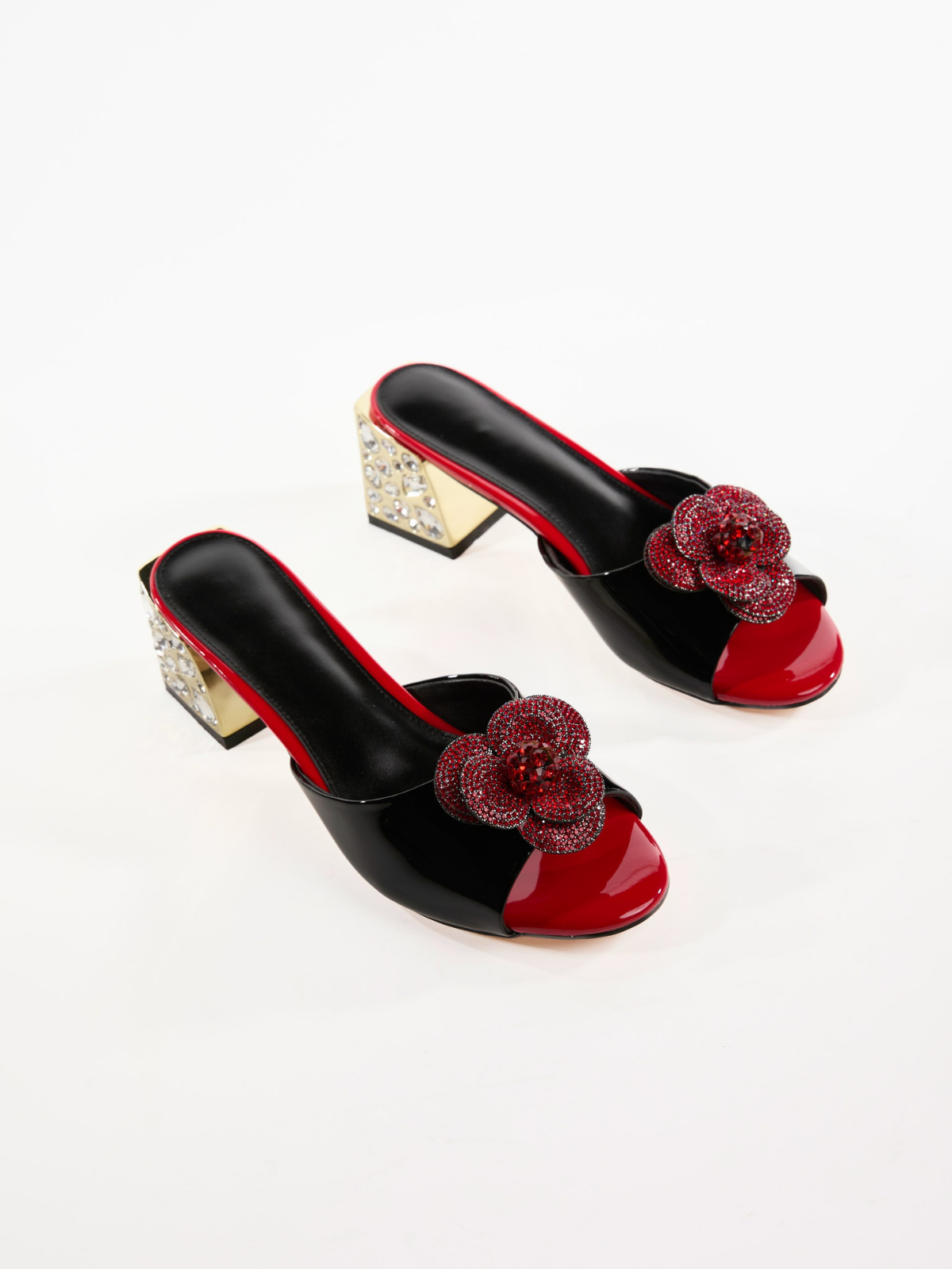 Lochlyn Flower Rhinestone Sandals